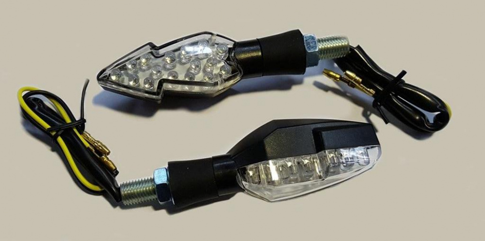 Указатели поворота светодиодные (пара) MINI-S-LED-15 универсальные