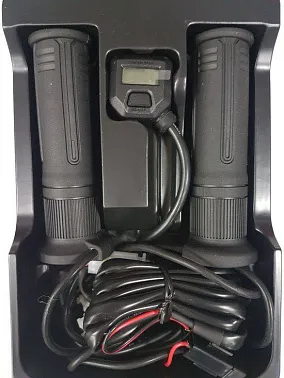 Рукоятки руля с эл.подогревом и подогревом рукоятки упр. др. заслонкой (с ж.к. экраном)